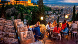 Mayorista de bebidas en Granada | Preparar temporada alta HORECA 2026